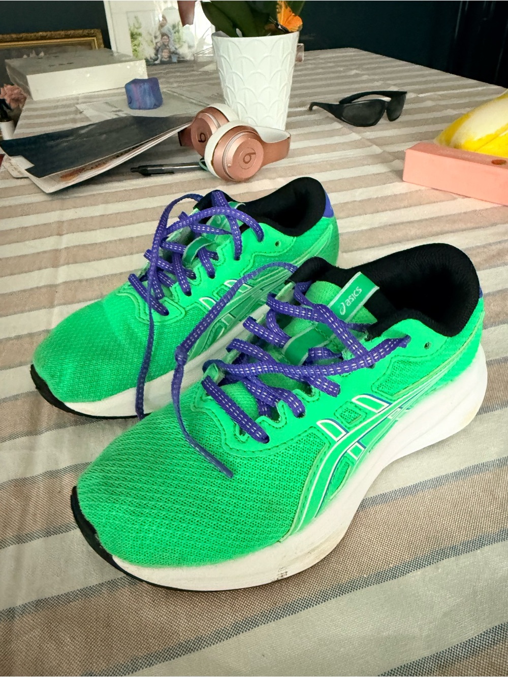 ASICS Kid's Gel-Excite 11 Grade School Running, 2, Vital Green/Cobalt Burst